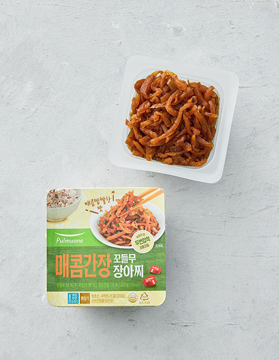 [풀무원] 매콤간장 꼬들무 장아찌 220g - Kurly USA