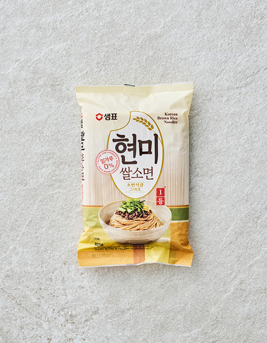 [샘표] 현미쌀소면 800g - Kurly USA