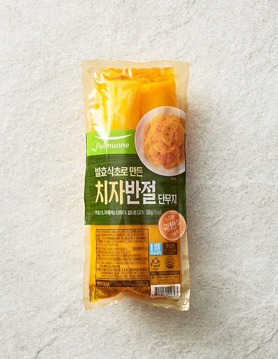 [풀무원] 치자 반절단무지 350g - Kurly USA