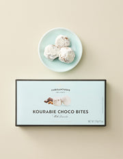 Kourabiedes Choco Almond Cookies, 270g (쿠라비에) | 쿠라비에 화이트 스노우 초코 & 아몬드 270g