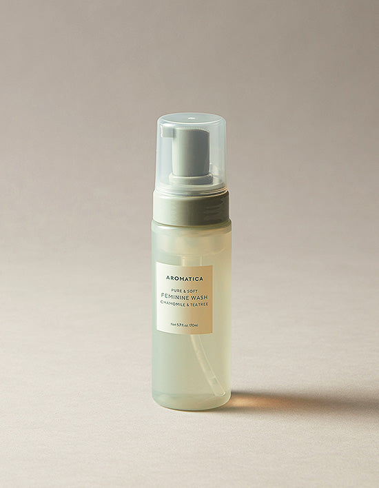 [아로마티카] 퓨어 앤 소프트 여성청결제 캐모마일 & 티트리 170ML - Kurly USA