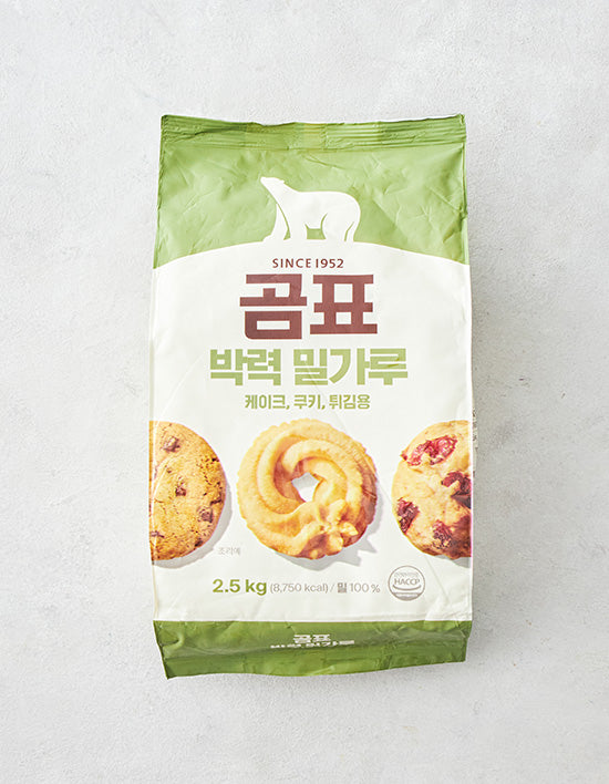[곰표] 박력밀가루 2.5kg - Kurly USA