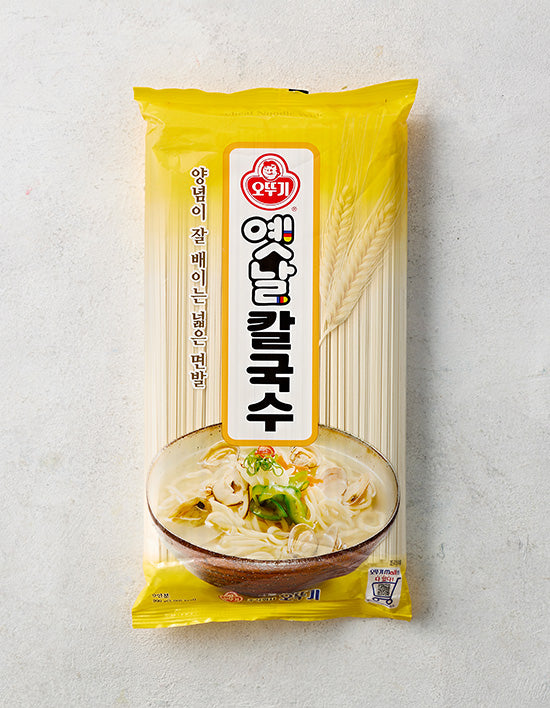 Ottogi Kalguksu Noodles, 900g (칼국수) | 옛날국수_칼국수 900G