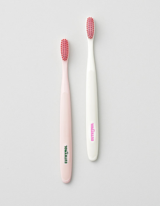 [유시몰] 화이트닝 칫솔 1개 2종 (택1, 색상랜덤) - Kurly USA