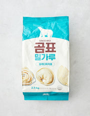[곰표] 중력밀가루 2.5kg - Kurly USA